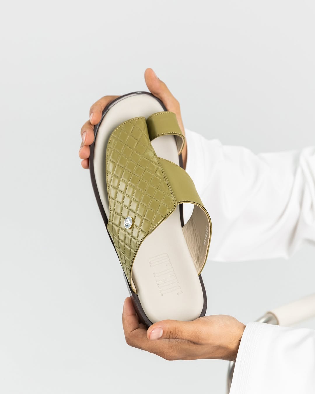 JELD Olive Croc-Embossed Premium Crepe-Sole Sandal