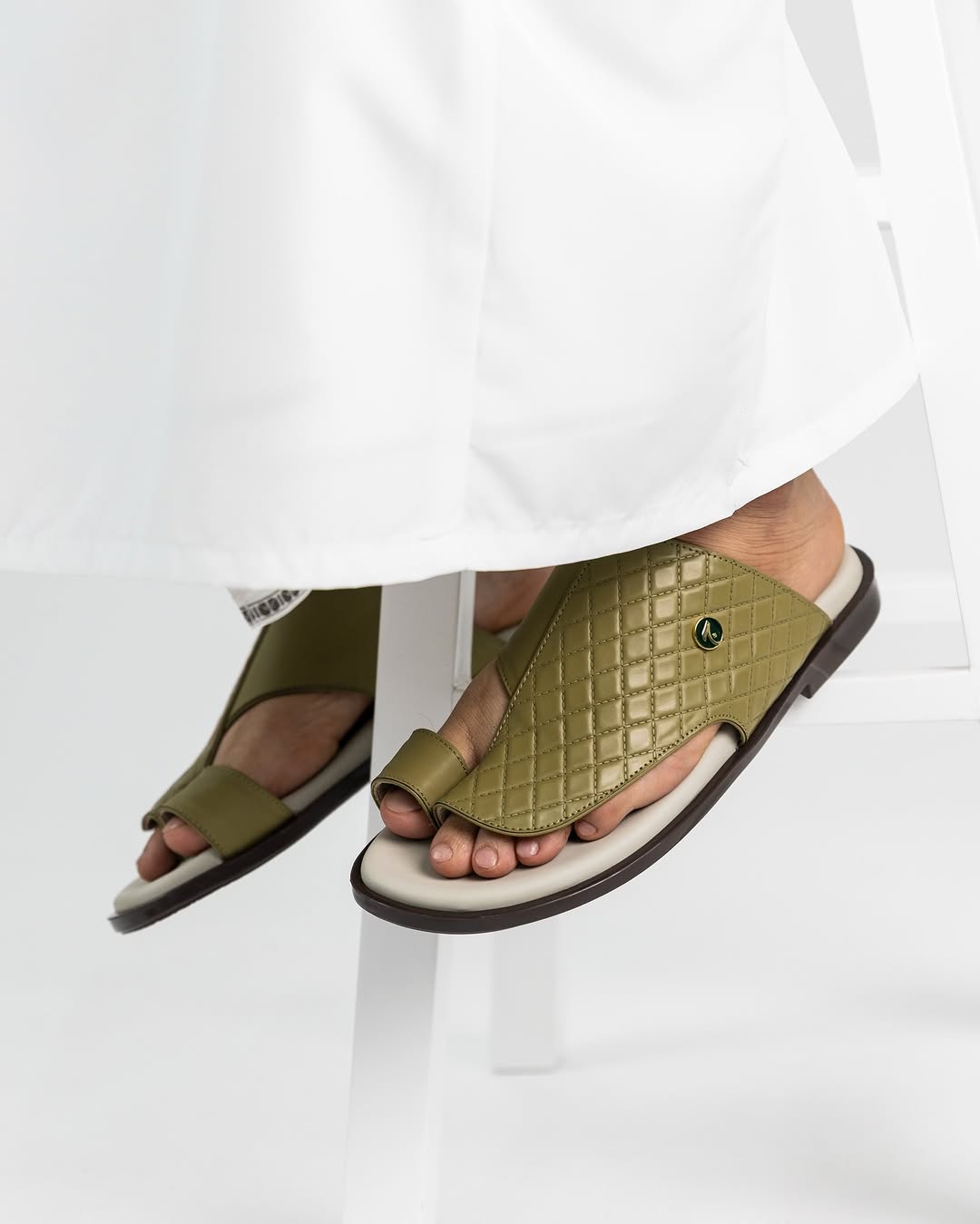 JELD Olive Quilted Premium Crepe-Sole Sandal